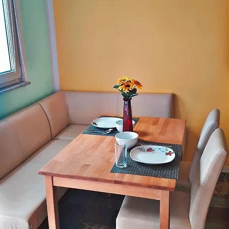 Annika شقة Gründau